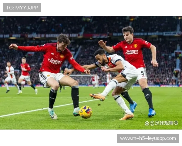 曝曼联冬窗锁定六大中场,准备重建球队的黄金时代