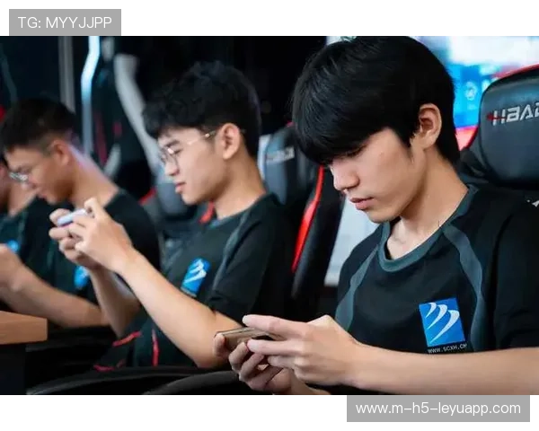 电竞教练组策略调整影响比赛趋势，电竞教练是干嘛的